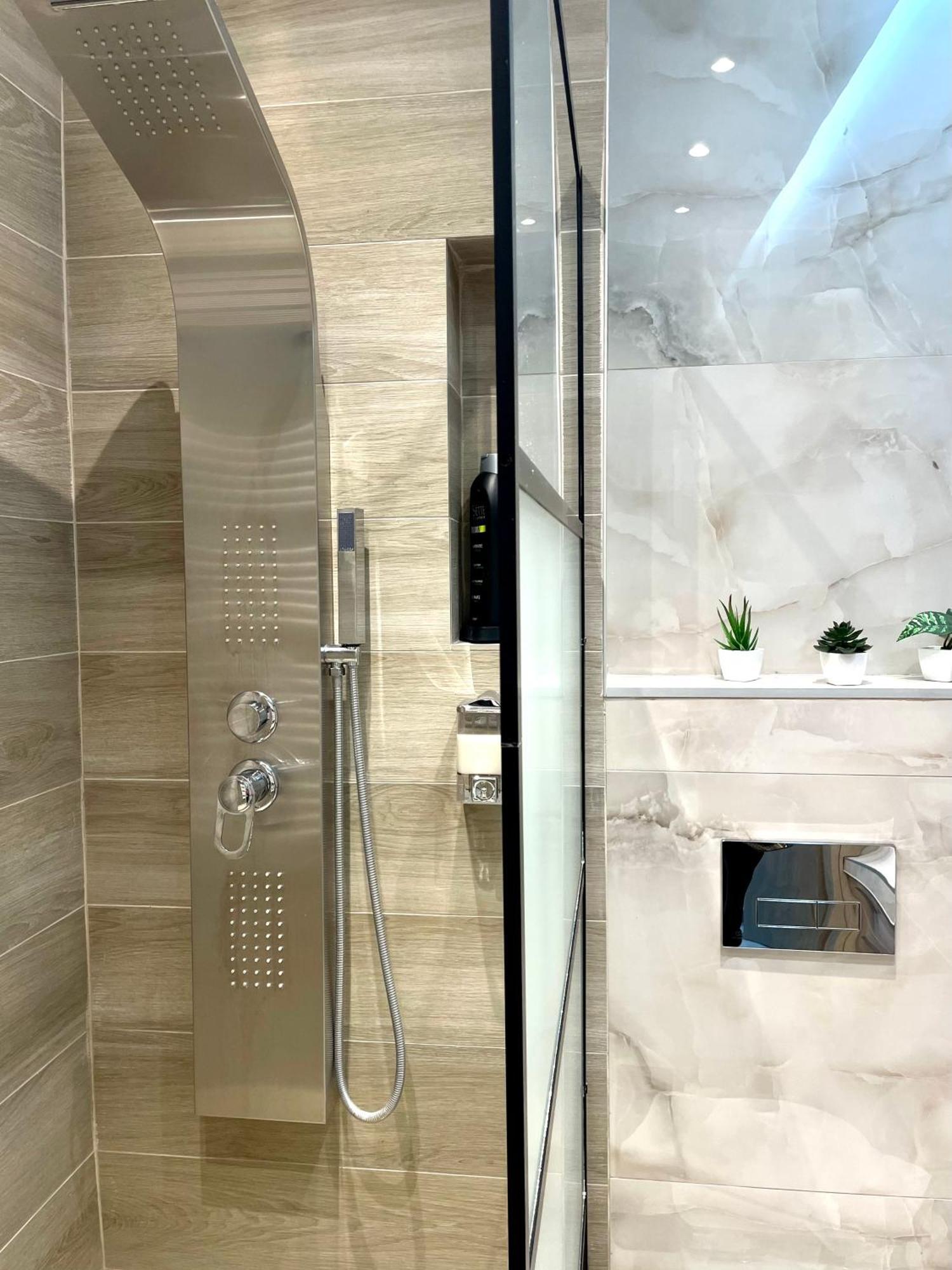 The Modern Apartment Солун Екстериор снимка